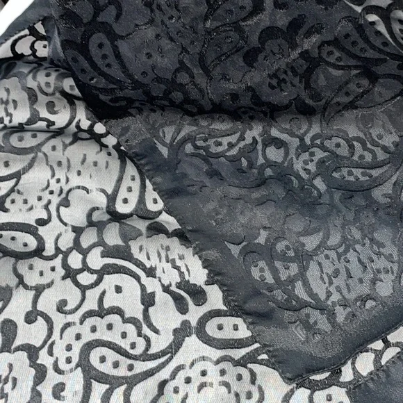 Black burnout look floral design, semi sheer fashion scarf - Picture 2 of 5